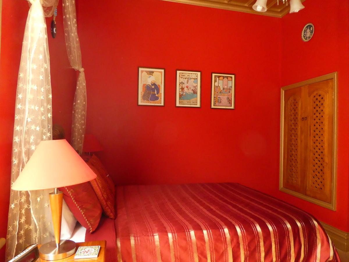 Sea Breeze Hotel Нейпиър Екстериор снимка